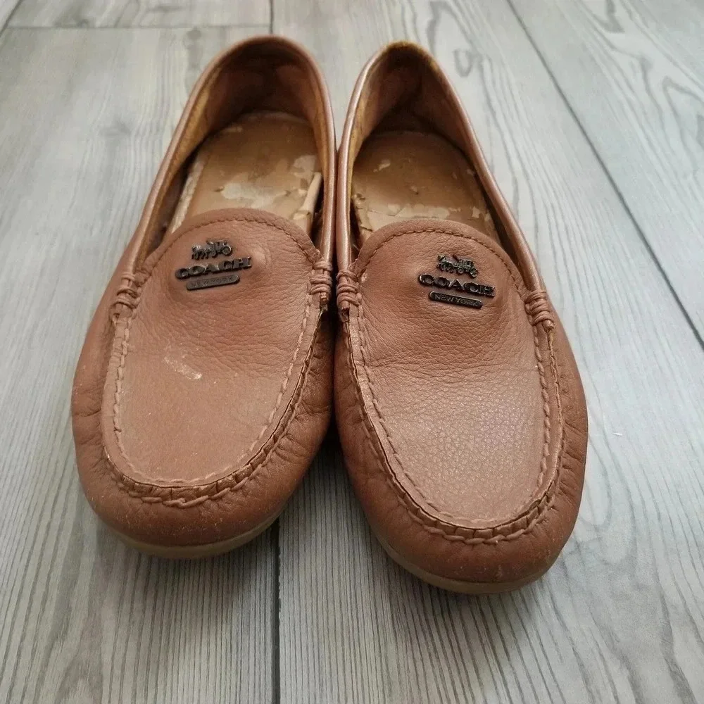 Coach Womens Mary Lock Up Driver Leather Loafer Shoes Size 6.5 Tan Slip On